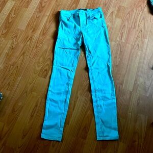 Great condition. Pretty teal colour